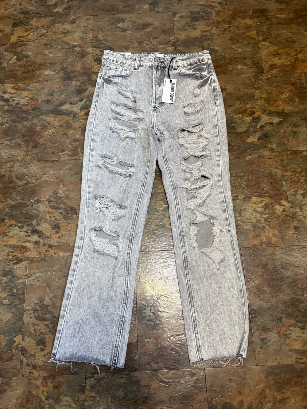 refuge Light Gray Distressed Straight-Leg Jeans
